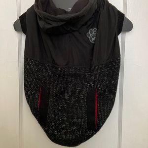 Canada Pooch dog sweater coat size 24